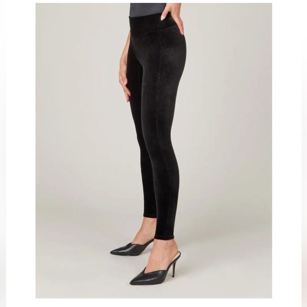 SPANX by Sara Blakely Black Velvet High Rise Power Waistband Leggings Womens L
